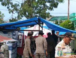 ‎Satuan Polisi Pomong Praja Kota Padang Tertibkan Pedangan Kaki Lima Gunakan Fasilitas Umum 