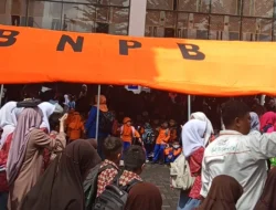 Situasi Simulasi Tsunami Drill yang Digelar di 55 Kelurahan di Padang