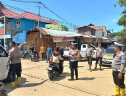 Satlantas Padang Atur Arus Pascagalodo di Pauh v 