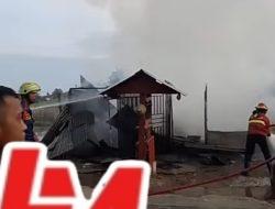 Si Jago Merah Melahap Rumah Warga di Lubuk Kilangan Terbakar, Satu Orang Terluka