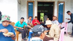 Gotong Royong Ditutup Tradisi Makan Balanjung di RT 03 RW 02 di Kawasan Sungkai Pauh Kota Padang 